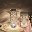 Luminária De Mesa Cristal LED 16 Cores Touch Com Controle Remoto Recarregável